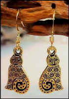 Gold TierraCast Spiral Kitty Cat