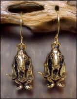 Gold Pewter Basset Hound ��