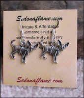 Silver Pewter Chihuahua  ��