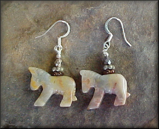 Crazy Lace Agate Horse